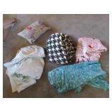 blankets,pillow & linen