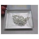 eisenberg brooch w/box