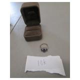 10k gold ring (3.1 grams)