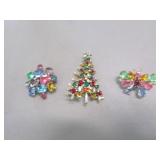 3 brooches incl:hollycraft christmas tree