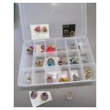 organizer & costume jewelry
