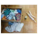 kitchen towels & rolling pins