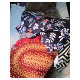 bedding & rugs