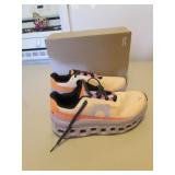 new cloudmonster size 8 ladys shoes