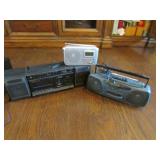 3 radios