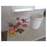bucket,bird items,glue traps,partial poison