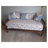 antique jenny lind day bed w/bedding