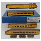 AHM Union Pacific M?10000 ï¿½City of Salinaï¿½ 4?Car S
