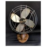 Le John desk top metal blade fan