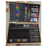 Gallery Deluxe Wooden Artist Set