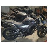 2015 HONDA CBR300