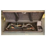 Hoyt Trykon XL Compound Bow & Case