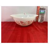 Pyrex Pink Gooseberry Bowl 2.5qt