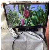 18" Element TV w/Remote