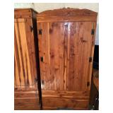 Wardrobe Approx 32" W x 21" D x 67" T
