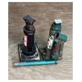 2 Bottle Jacks