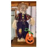 Decorative Scarecrow & Batt Op Pumpkin
