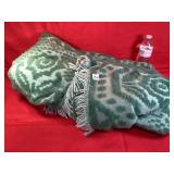Chenille Full Sz Bedspread