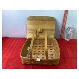 Longaberger Handled Basket w/Lid Longaberger Handled Basket w/Lid