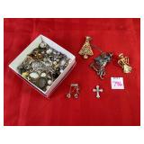 Pins, Earrings & Pendants Pins, Earrings & Pendants