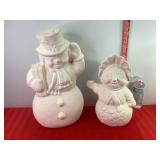Unpainted Ceramic Snowman & Snowwoman Unpainted Ceramic Snowman & Snowwoman