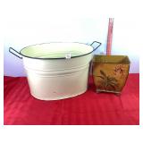 Metal Tub & Planter Metal Tub & Planter