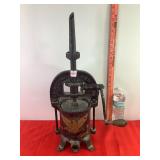 Cast Sausage Stuffer Cast Sausage Stuffer