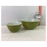Pyrex Avocado Green Mixing Bowls 2.5qt & 1.5qt