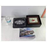 Nascar #18 Box & Nascar #3 Model