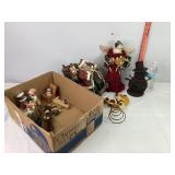 Christmas Figures & Decor