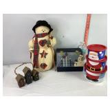 Tupperware Christmas Nesting Bowls & Asst Decor