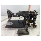 Singer Sewing Machine, Cord Needs Repair