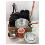 Assorted Cookware