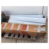 Fluorescent light fixtures and bulbs