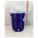 Rubbermaid Drink Dispenser