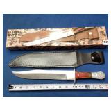 Hunting Knife w/ Sheath