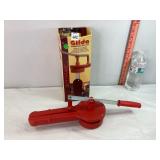 Gilda Three Level Corker