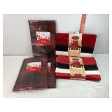 3 Oblong Tablecloths & 2 Santa Suit Runners