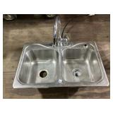 Galvanized Sink w/Faucet