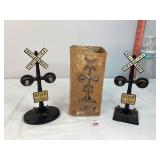 2 Louis Marx & Co RR Crossing Lights