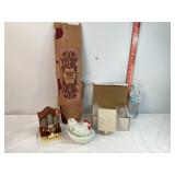 Vtg Night Light, Hen on Nest & Music Box
