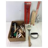 Assorted Kitchen Utensils