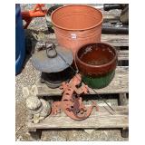Flowerpots & Outdoor Decor