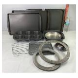 Assorted Bakeware