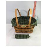 Longaberger 1996 Community Basket w/Liner & Protec