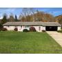 Live Real Estate / Ranch House & Lot