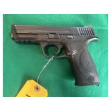Smith & Wesson M&P40 40 S&W