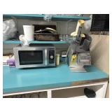 Hobart FP100 Slicer, Solwave Microwave