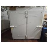 Larkin Double Door Walk-in Cooler