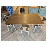 Rustic Rectangle Table w/ 4 Chairs